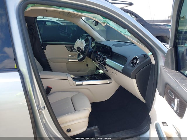 2026 MERCEDES-BENZ GLB 250 5