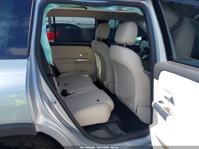 2026 MERCEDES-BENZ GLB 250 8