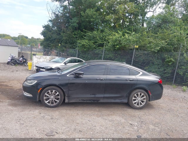صورة 14 لـ 2015 Chrysler 200 C