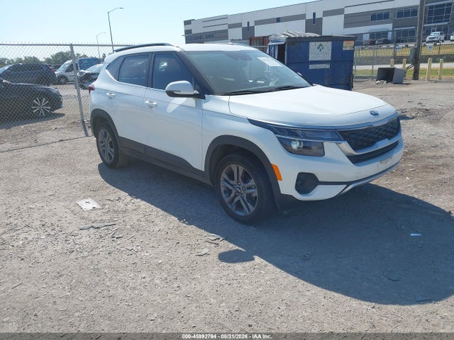 2021 KIA SELTOS S