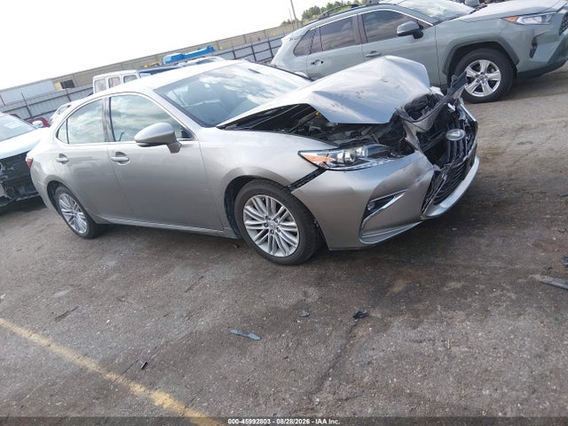 2016 LEXUS ES 