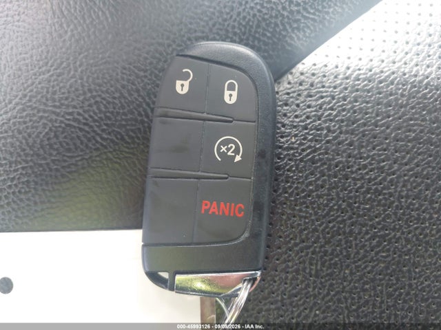 2022 JEEP COMPASS LIMITED 4X4 11