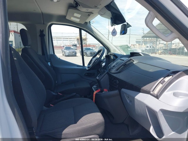 2018 FORD TRANSIT-350 XL 5
