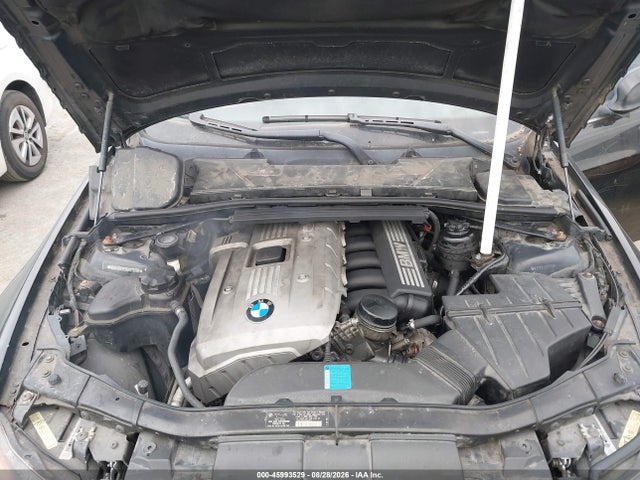 2006 BMW 330I 照片 10