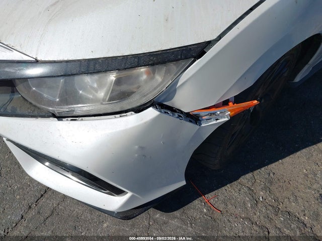 صورة 6 لـ 2019 Honda CIVIC SPORT
