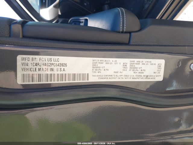 2023 JEEP GRAND CHEROKEE ALTITUDE X 4X4 9