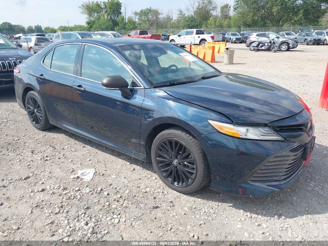 2018 TOYOTA CAMRY XLE