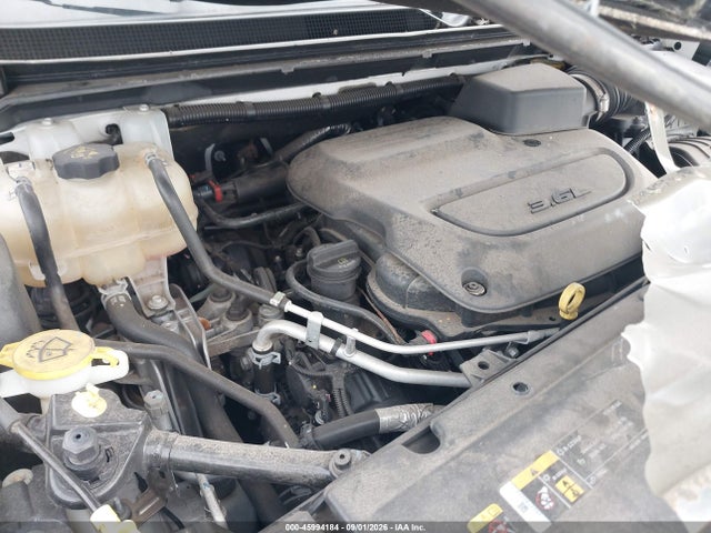 2022 CHRYSLER VOYAGER LX 10