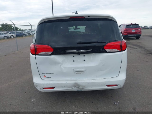 2022 CHRYSLER VOYAGER LX 16