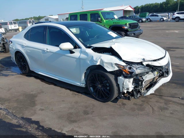 2023 TOYOTA CAMRY XSE