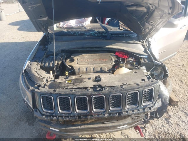 2020 JEEP COMPASS TRAILHAWK 4X4 10