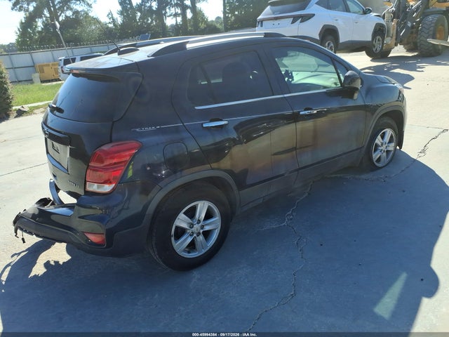 2019 CHEVROLET TRAX 1LT 4