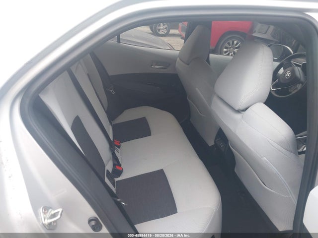 2025 TOYOTA COROLLA SE 8