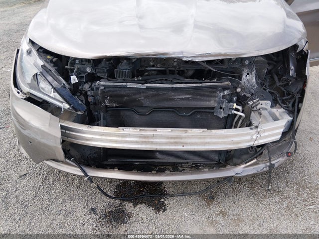 2017 CHRYSLER PACIFICA LIMITED 6