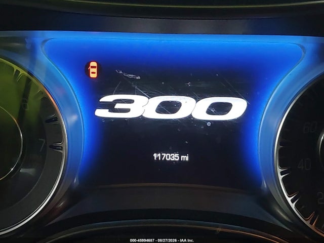 2019 CHRYSLER 300 LIMITED 7