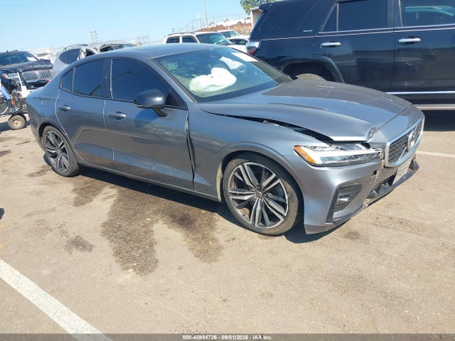 2019 VOLVO S60 T6 R-DESIGN
