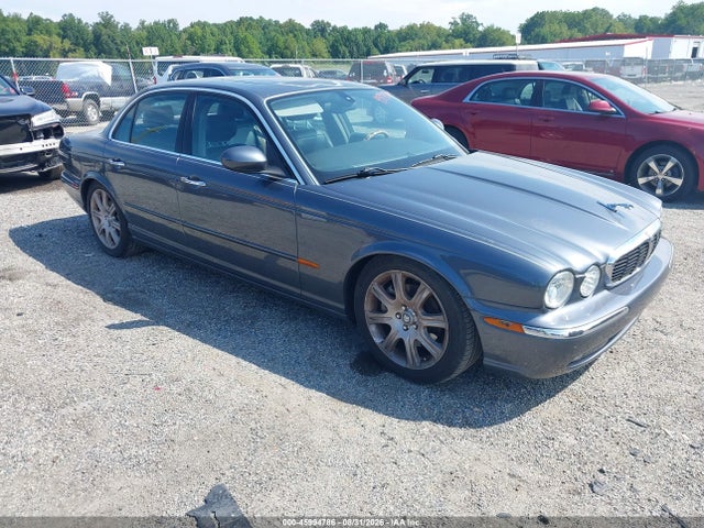 2004 JAGUAR XJ XJ8