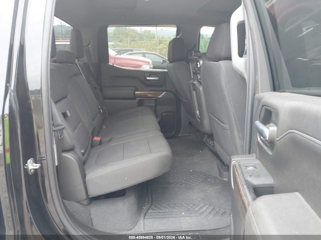 صورة 8 لـ 2021 Chevrolet SILVERADO 1500 4WD SHORT BED RST