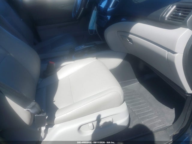 2017 HONDA PILOT ELITE 5