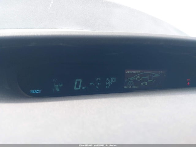 صورة 7 لـ 2011 Toyota PRIUS TWO