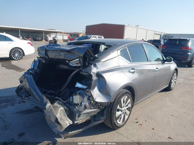 2023 NISSAN ALTIMA S FWD 4