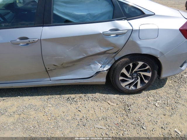 2017 HONDA CIVIC EX 6