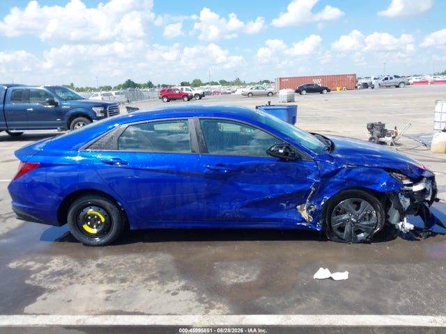 2023 HYUNDAI ELANTRA SEL 6