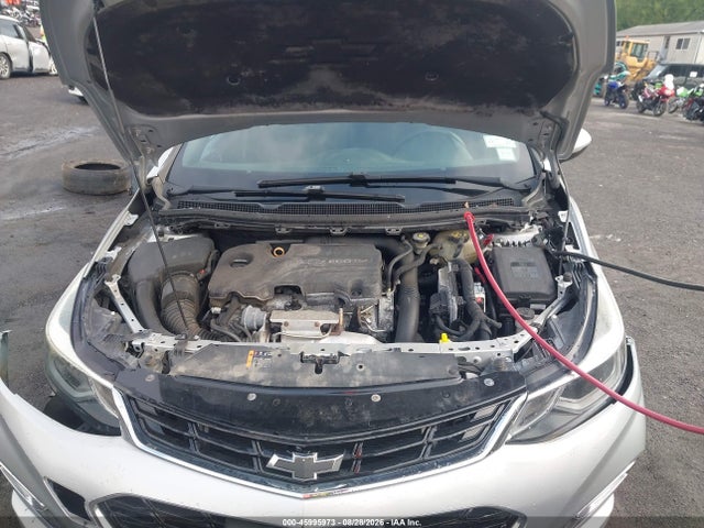 2017 CHEVROLET CRUZE LT AUTO 10