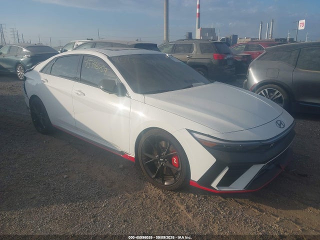2025 HYUNDAI ELANTRA 