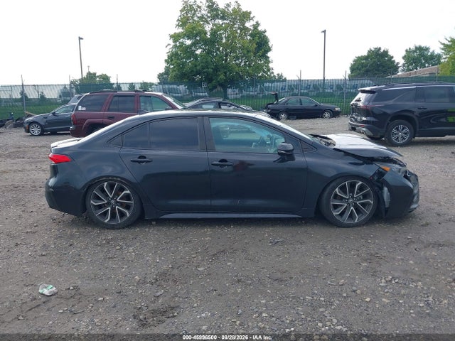 2020 TOYOTA COROLLA SE 12