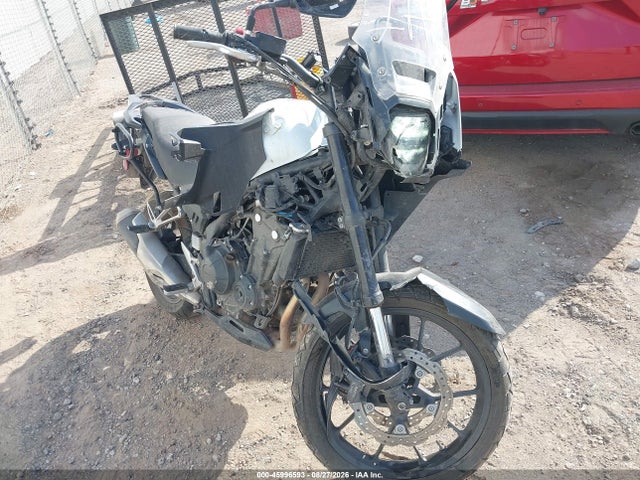 2025 HONDA CB500 XA