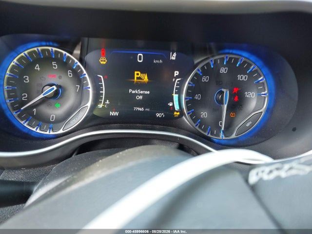 2023 CHRYSLER PACIFICA TOURING L 7
