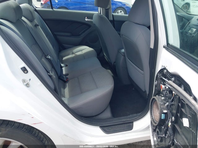 2017 KIA FORTE LX 8