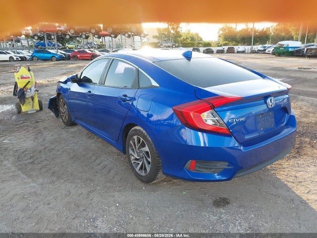 2018 HONDA CIVIC EX 3