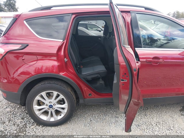 2018 FORD ESCAPE SE 8