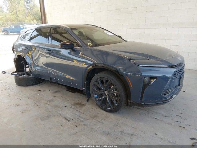 2025 TOYOTA CROWN LIMITED