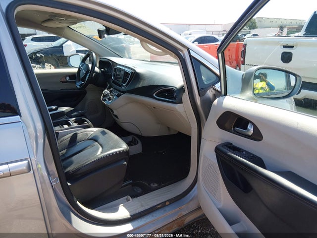 2018 CHRYSLER PACIFICA TOURING L 5