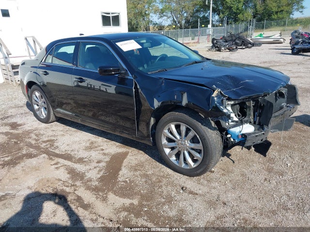 2019 CHRYSLER 300 TOURING L AWD