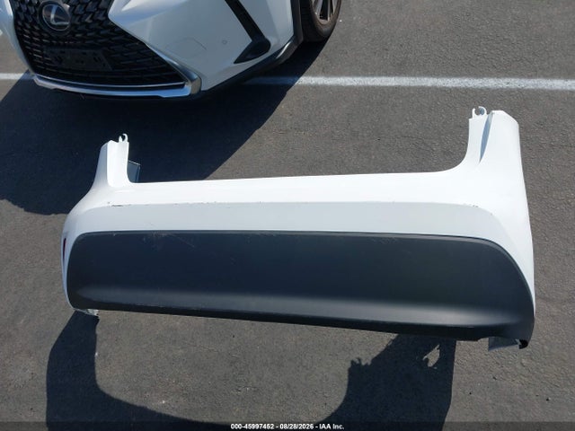 2026 TOYOTA COROLLA LE 12