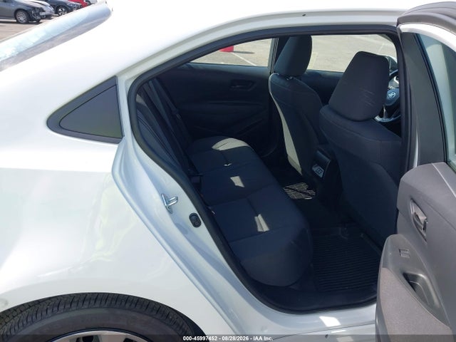 2026 TOYOTA COROLLA LE 8