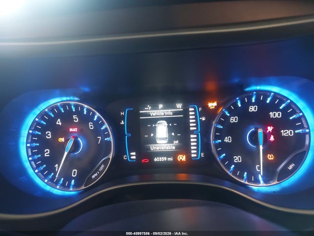 2023 CHRYSLER VOYAGER LX 7