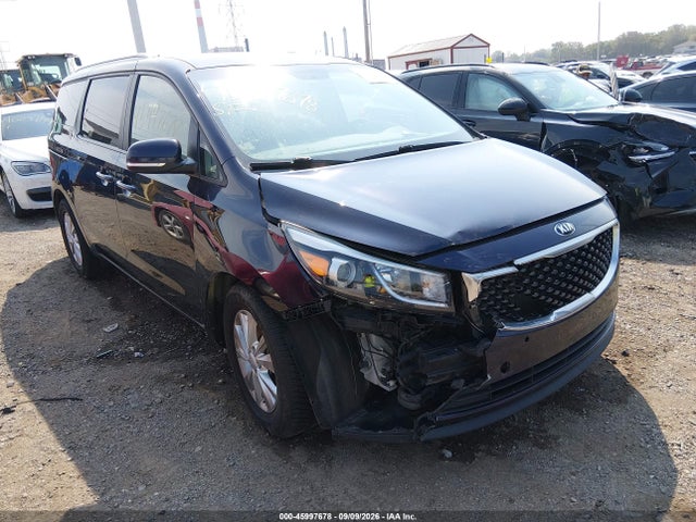 2018 KIA SEDONA LX