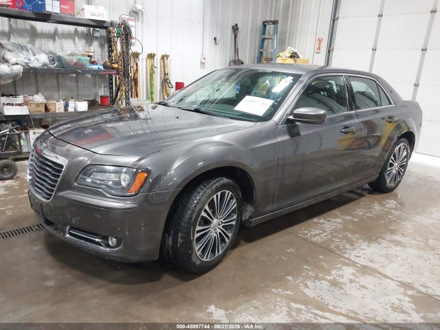 صورة 2 لـ 2013 Chrysler 300 300S
