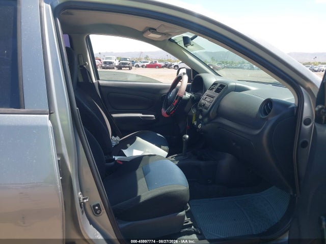 صورة 5 لـ 2014 Nissan VERSA 1.6 S+