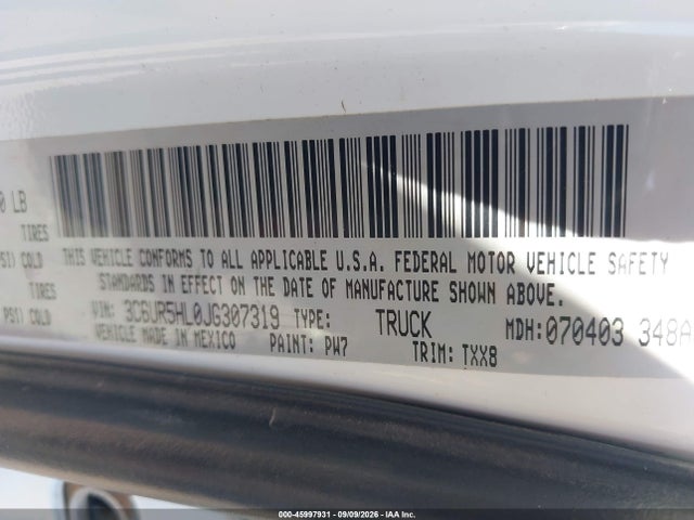 2018 RAM 2500 TRADESMAN 4X4 8' BOX 9
