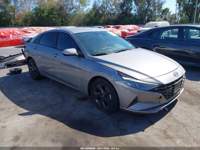 2021 HYUNDAI ELANTRA SEL