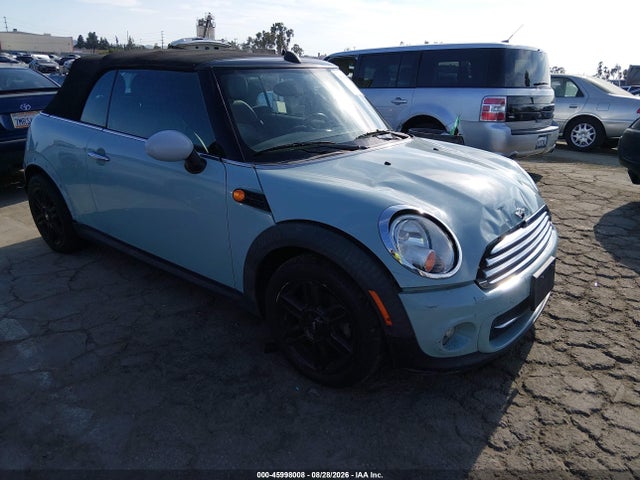 2012 MINI COOPER 