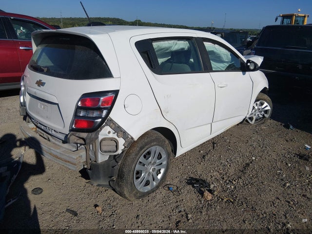 2017 CHEVROLET SONIC LT AUTO 4