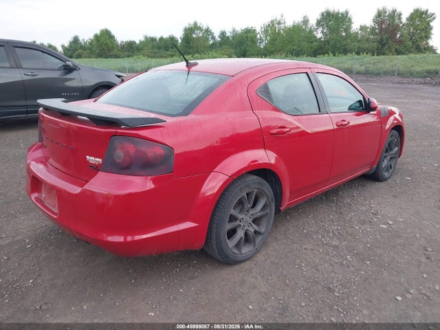 2013 Dodge AVENGER R/T 照片 4