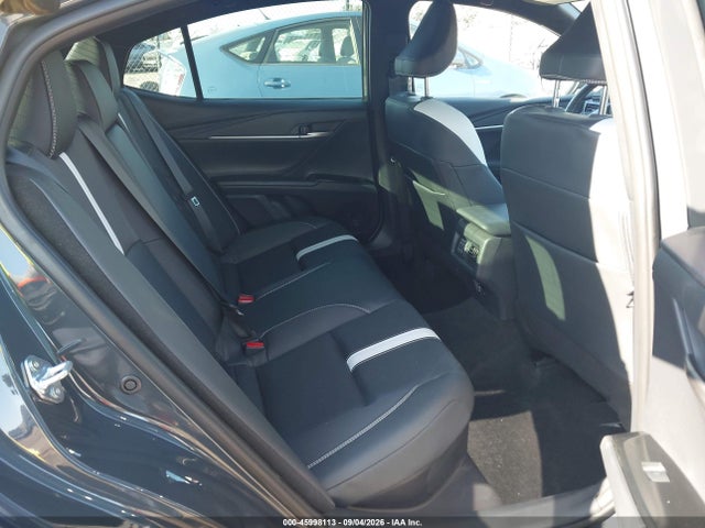 2026 TOYOTA CAMRY SE 8